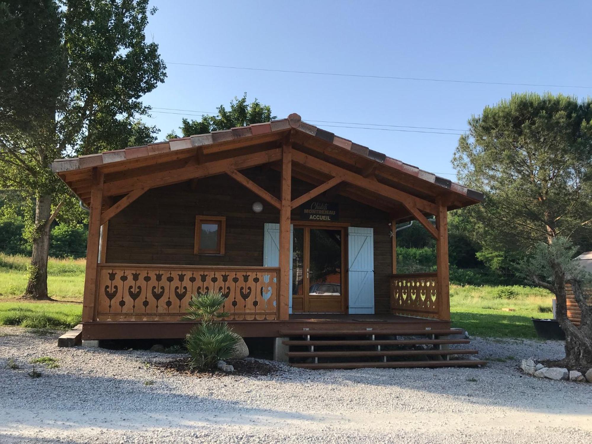 Les Chalets מונרז'ו מראה חיצוני תמונה